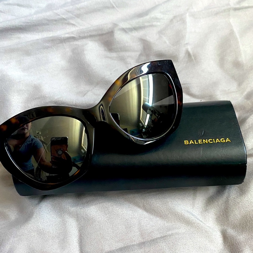 AUTHENTIC Balenciaga Sunglasses